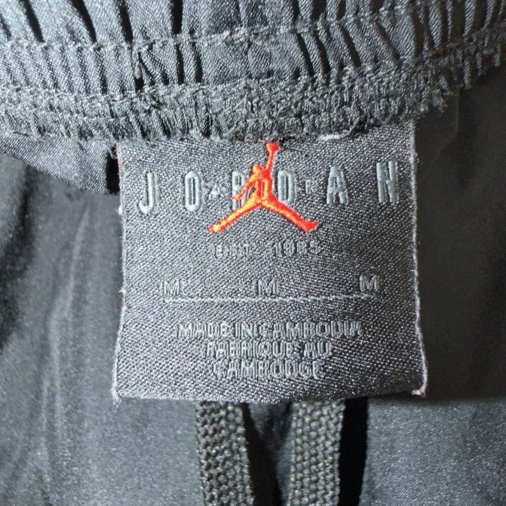 Jordan Basketball Shorts Size M Red Black Jumpman Athletic Gym Workout